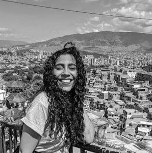 Meet your Posher, Ana michelle